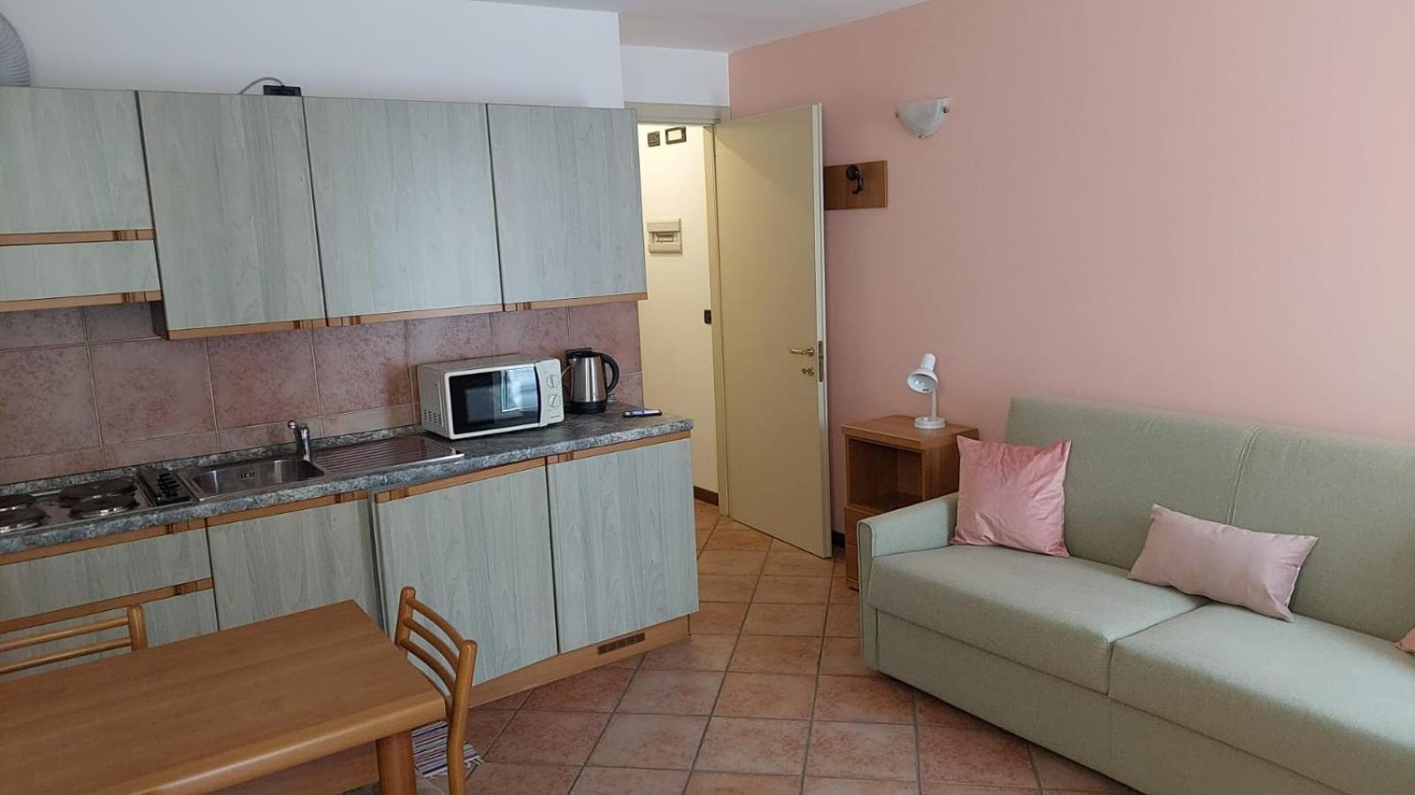 Residence Milcar 키에사인발마렌코 외부 사진